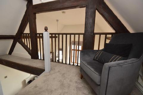 Flat 3, St Peters House Windmill Street, Macclesfield, SK11 7HS