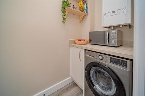 70 Basil Drive, Melksham, SN12 6LT