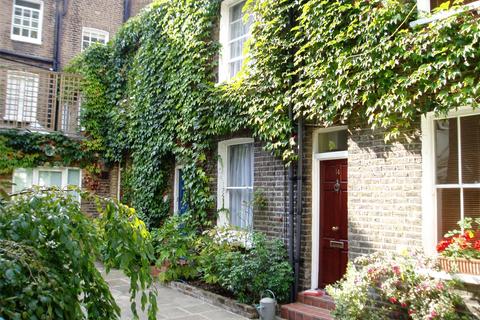 2 bedroom terraced house to rent, Kensington Church Walk, Kensington, W8