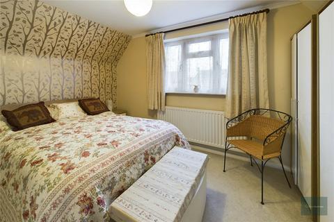 35 Avon Road, Melksham, SN12 8BA