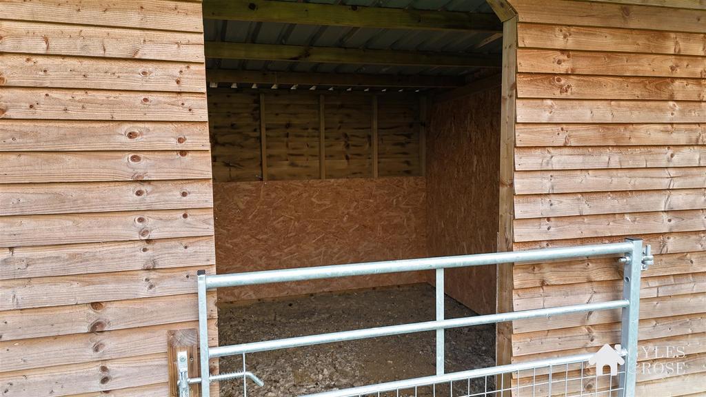 Field Shelter