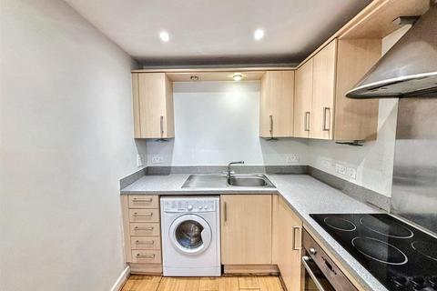 1 bedroom flat for sale, Susans Road, Eastbourne