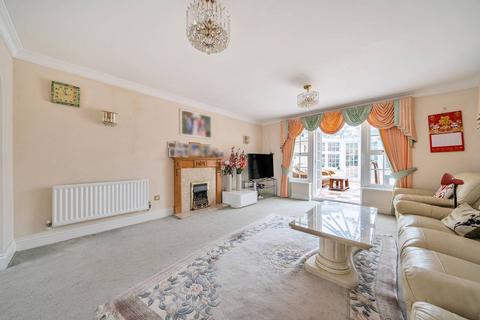 4 bedroom detached house for sale, Dickenswood Close, Crystal Palace, London, SE19