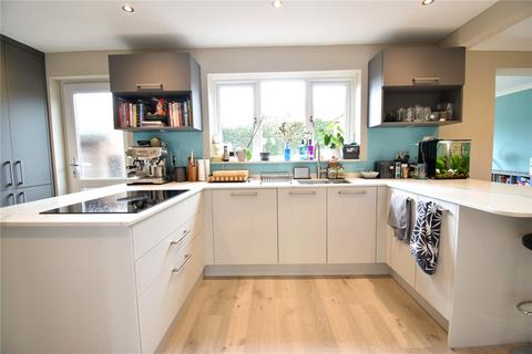 17 Stonely Brook, Ravenfield, Rotherham, S65 4QY