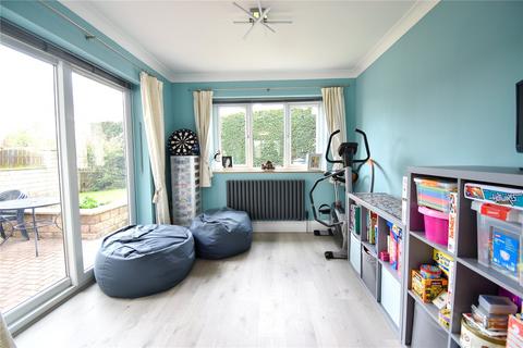 17 Stonely Brook, Ravenfield, Rotherham, S65 4QY