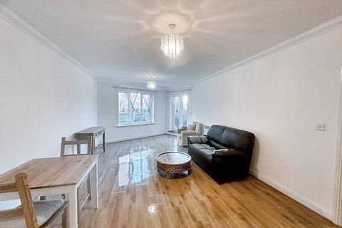 2 bedroom flat for sale, The Gateway, Watford WD18