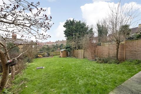 Flat 4, 66 Salters Hill, London, SE19 1EA