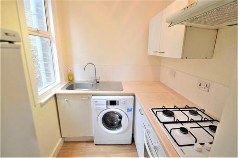 1 bedroom apartment to rent, Moreton Road, South Croydon, Surrey, CR2