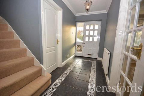 19 Chalklands, Sandon, Chelmsford, CM2 7TH