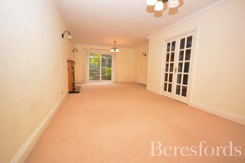 19 Chalklands, Sandon, Chelmsford, CM2 7TH