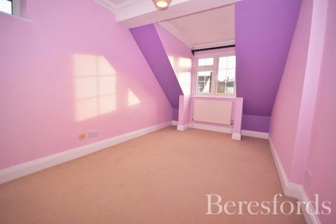 19 Chalklands, Sandon, Chelmsford, CM2 7TH