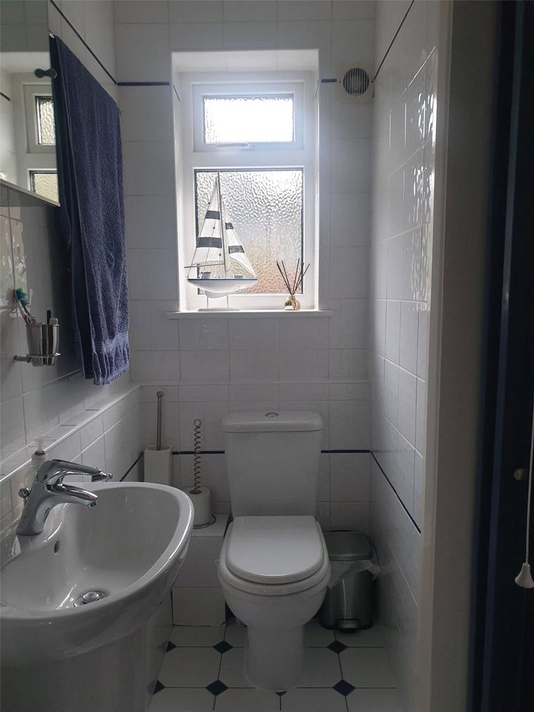 Ensuite