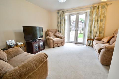 25 Banks Road, Badsey, Evesham, WR11 7TB