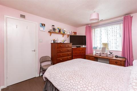 2 bedroom end of terrace house for sale, Peggotty Close, Chelmsford, Essex, CM1