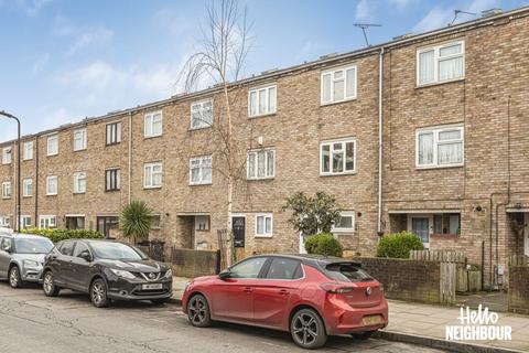 4 bedroom terraced house to rent, Redwald Road, London, E5