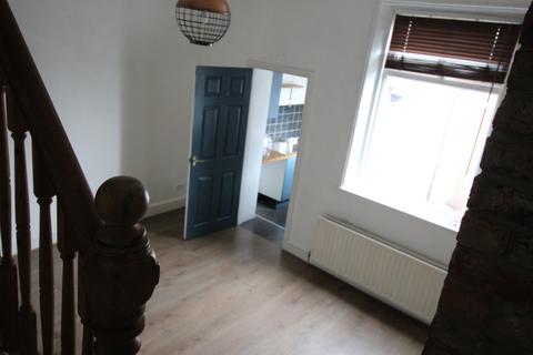 3 bedroom terraced house to rent, South Terrace, Sunderland SR5