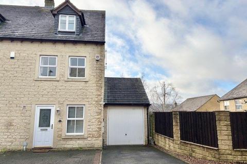 3 bedroom semi-detached house to rent, Paslew Court, East Morton, Keighley, West Yorkshire, BD20