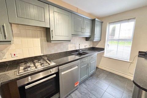 3 bedroom semi-detached house to rent, Paslew Court, East Morton, Keighley, West Yorkshire, BD20