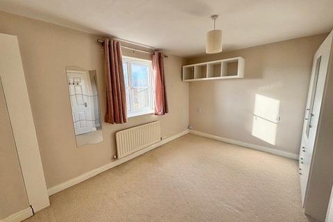 3 bedroom semi-detached house to rent, Paslew Court, East Morton, Keighley, West Yorkshire, BD20