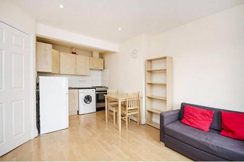 2 bedroom flat to rent, Finchley Road, Temple Fortune, NW11