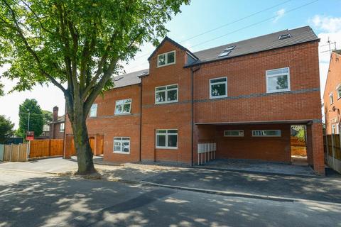 2 bedroom flat to rent, Beckinsale Court, Carlton, Nottingham, Nottinghamshire, NG4