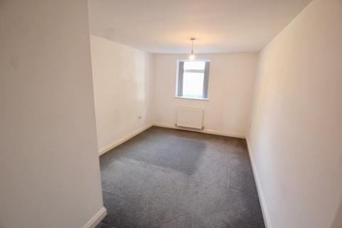 2 bedroom flat to rent, Beckinsale Court, Carlton, Nottingham, Nottinghamshire, NG4