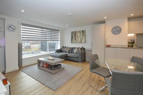 1 bedroom apartment for sale, Kings Road, Brentwood