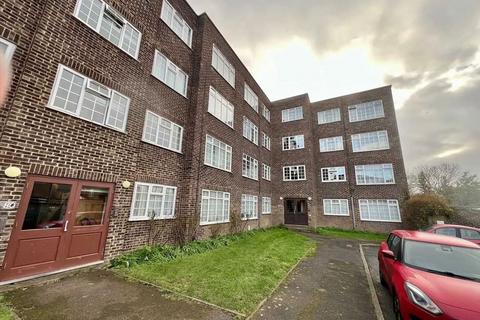 2 bedroom flat for sale, Arborfield Close, Slough, Berkshire, SL1 2JW