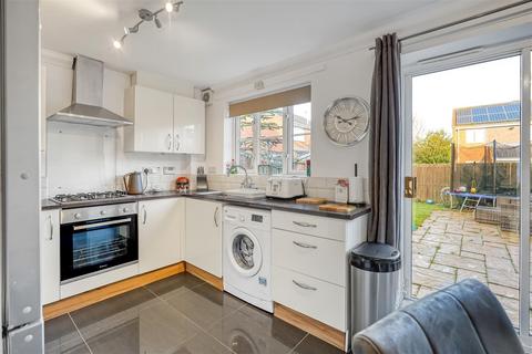 3 Faversham Park, Faverdale, Darlington, DL3 0UN