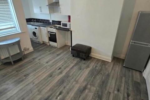 1 bedroom flat to rent, Dinsdale, Sunderland SR2