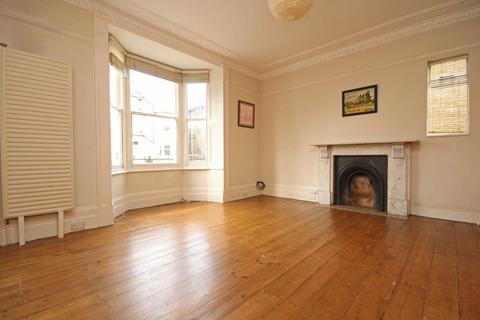 1 bedroom flat to rent, Church Road, Richmond TW10