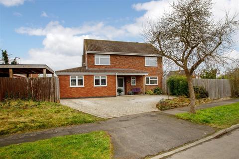 3 bedroom detached house for sale, Oakwood Grove, Warwick CV34