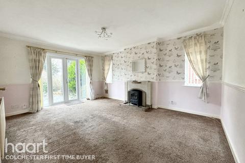 2 bedroom detached bungalow for sale, Old Heath Road, Colchester