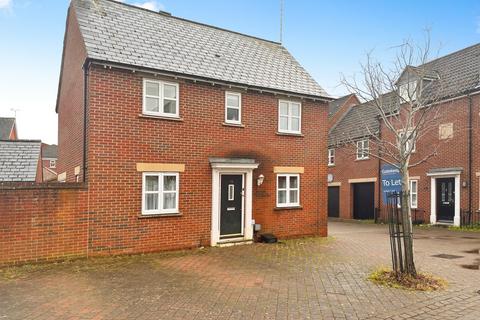 3 bedroom detached house to rent, Dunvant Road, Swindon SN25