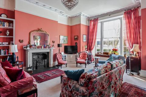 3 bedroom apartment for sale, Malvern Road, Cheltenham, Gloucestershire, GL50