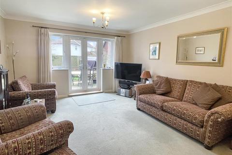 3 bedroom link detached house for sale, Ilex Close, Sonning Common Reading RG4