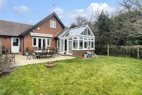 21 Ilex Close, Sonning Common, Reading, RG4 9LG