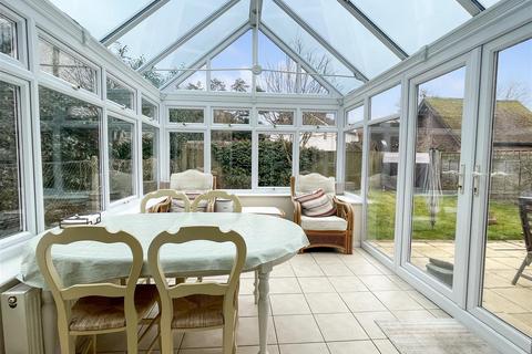 21 Ilex Close, Sonning Common, Reading, RG4 9LG