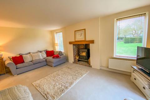 3 bedroom detached house for sale, High Street, Barton, Cambridge