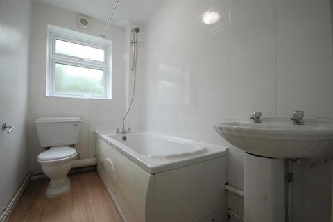 1 bedroom apartment to rent, Hazelmere Road, Middlesex UB5