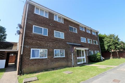 1 bedroom apartment to rent, Hazelmere Road, Middlesex UB5