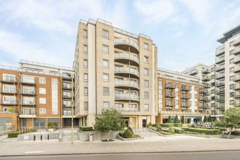 3 bedroom flat for sale, Aerodrome Road, London NW9