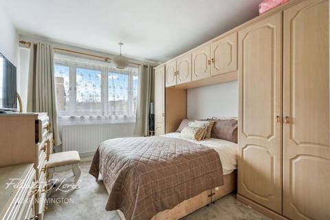 2 bedroom flat for sale, Rectory Road, Stoke Newington, N16