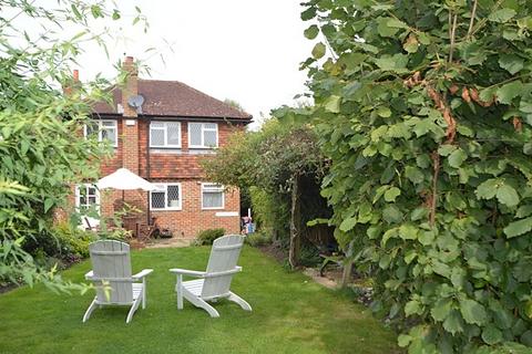 2 bedroom cottage to rent, Farncombe GU7