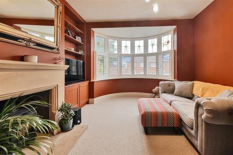 141 Carr Lane, York, YO26 5HL