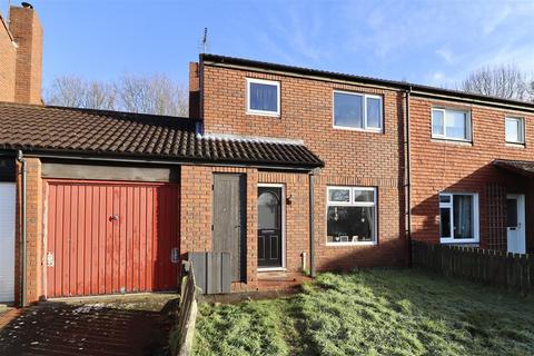 3 bedroom semi-detached house for sale, Glebe Avenue, Full Sutton, York