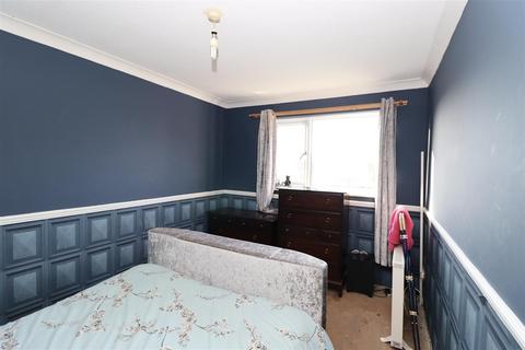 3 bedroom semi-detached house for sale, Glebe Avenue, Full Sutton, York