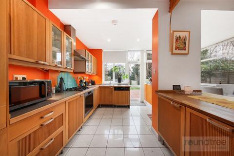 4 bedroom house for sale, Sunny Gardens Road, Hendon NW4