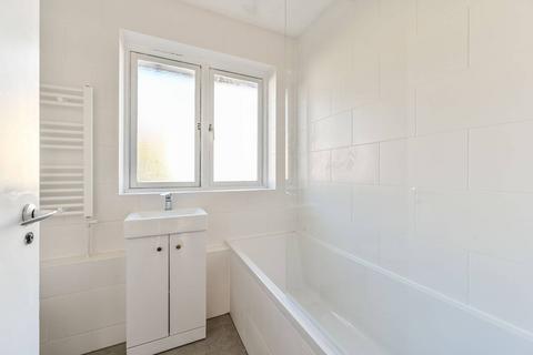 4 bedroom terraced house for sale, Minerva Close, Oval, London, SW9