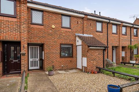 2 Harlequin Close, Isleworth, TW7 7LA